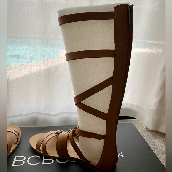 BCBG Larisse Gladiator Sandals Size 8.5M - Picture 4 of 15
